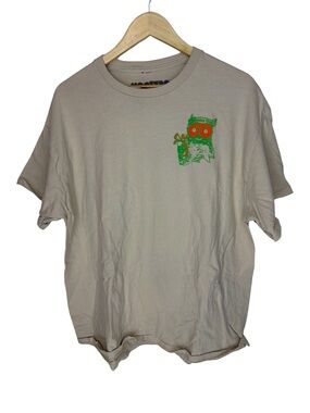 Hooters country club beige short sleeve t shirt XL